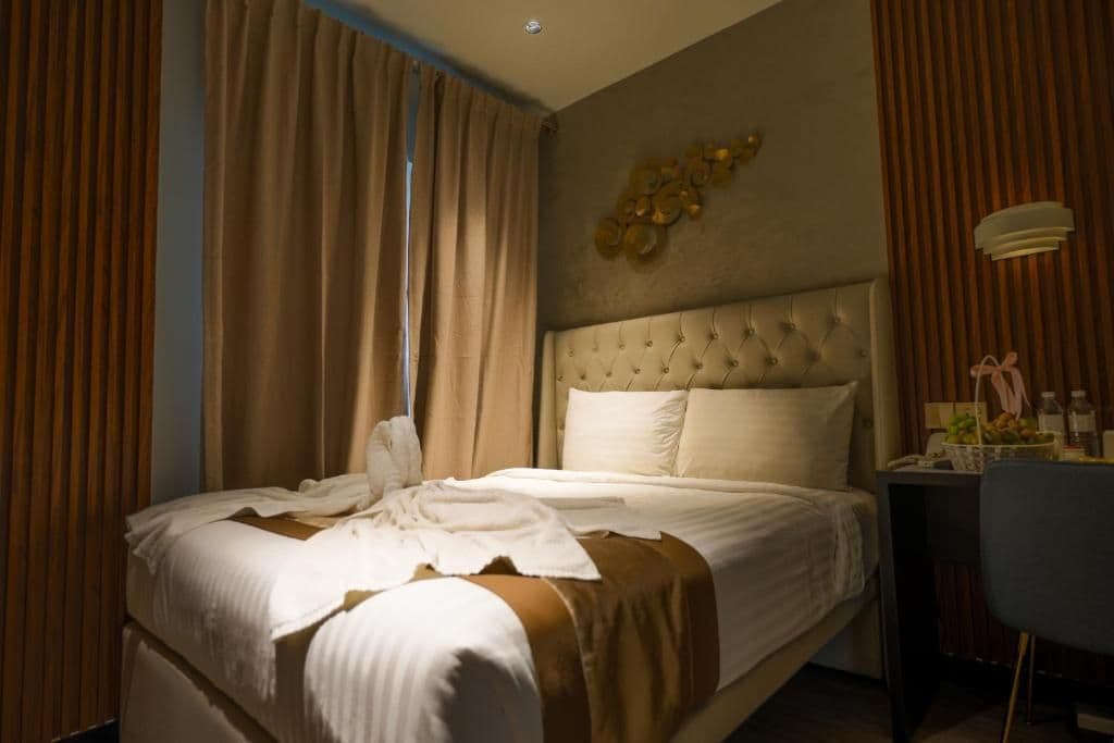 Standard Double Room - Image 3