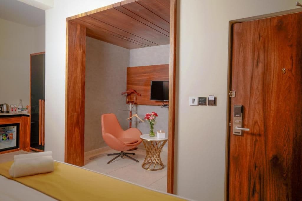 Lazdana Bangalore