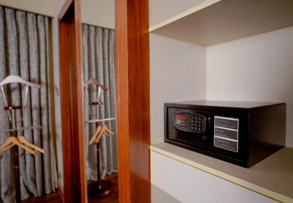 Lazdana Bangalore