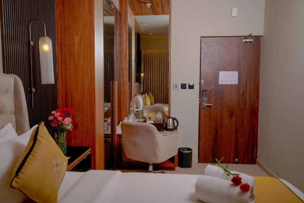 Lazdana Bangalore