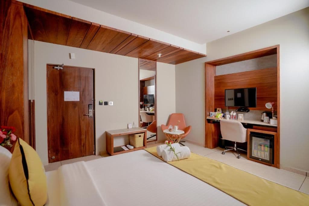 Lazdana Bangalore