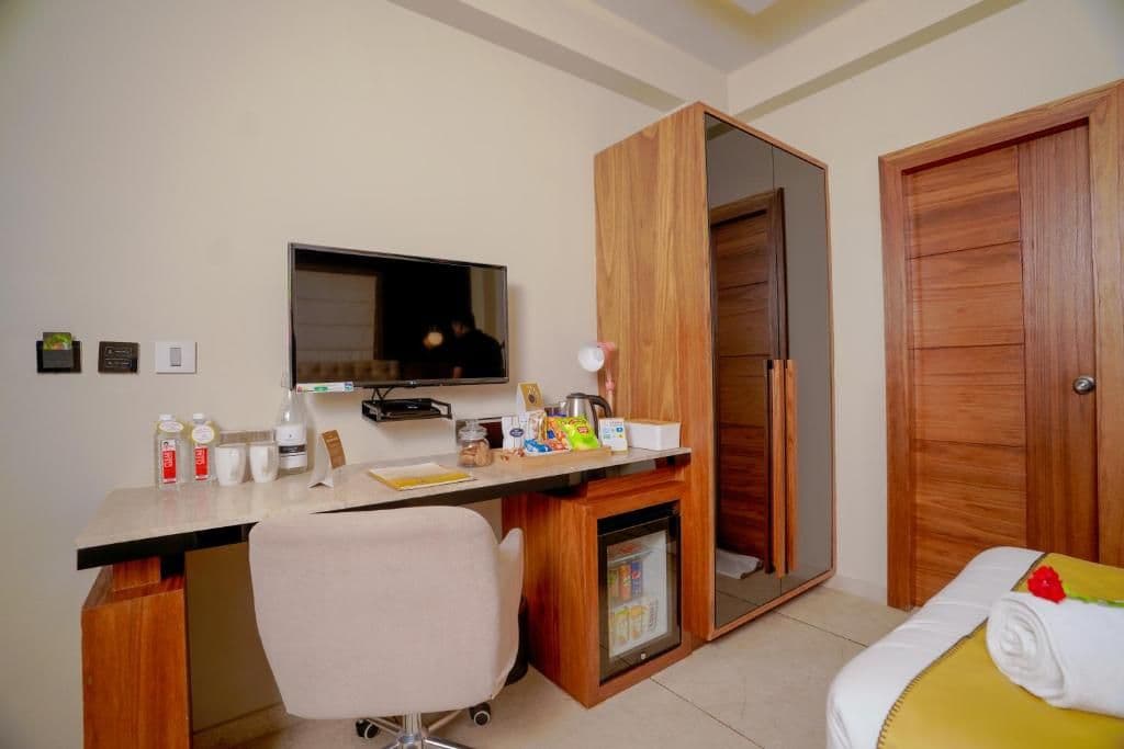 Lazdana Bangalore