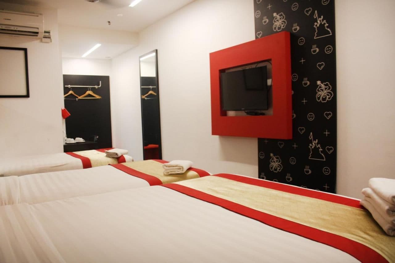 Family Suite (4 Adults) - Image 8