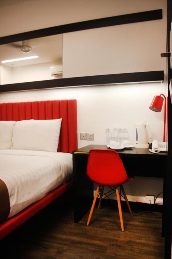 Standard Quadruple Room - Image 9