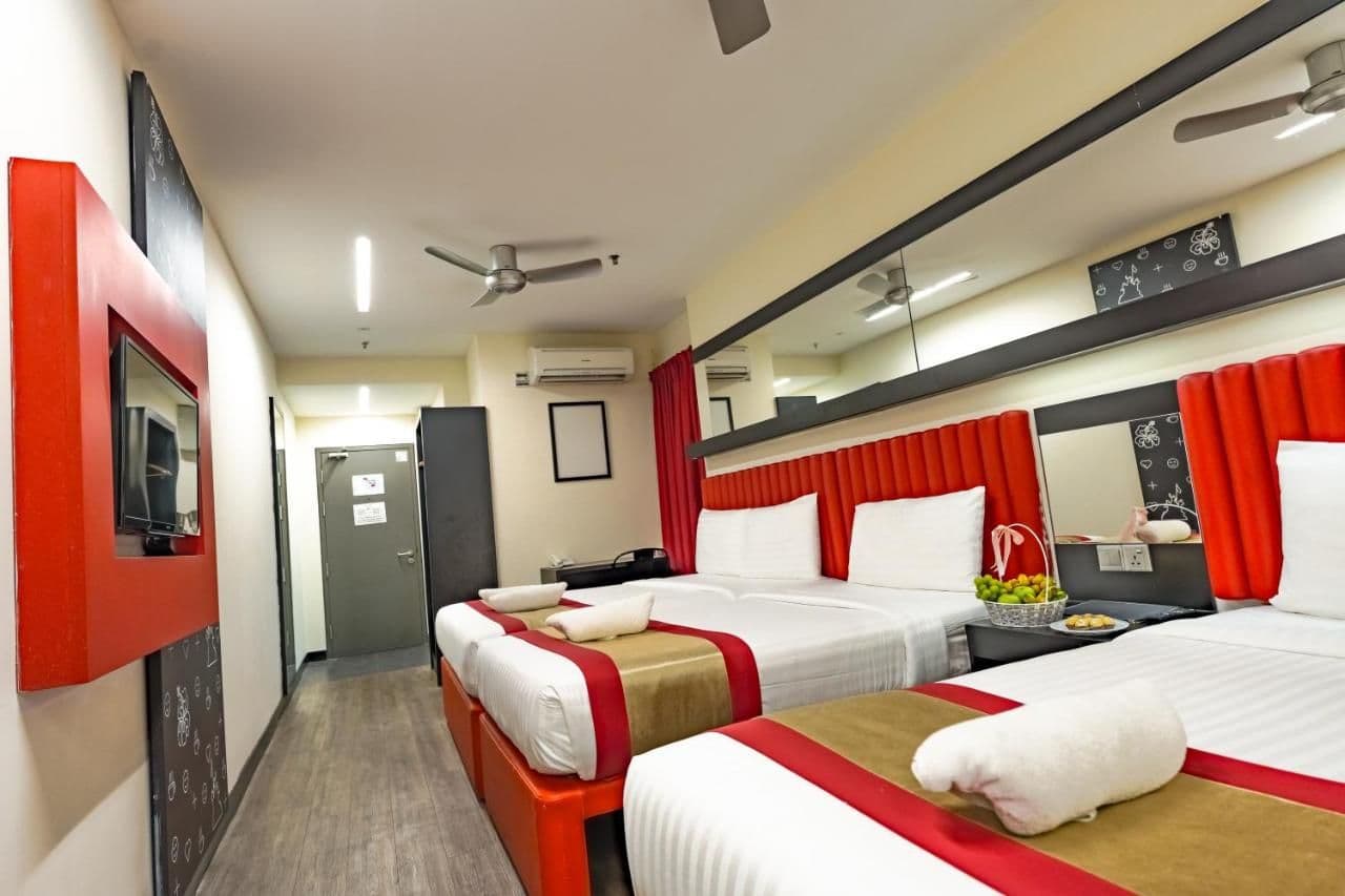 Family Suite (4 Adults) - Image 3
